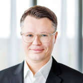 Photo of Oliver Jonas