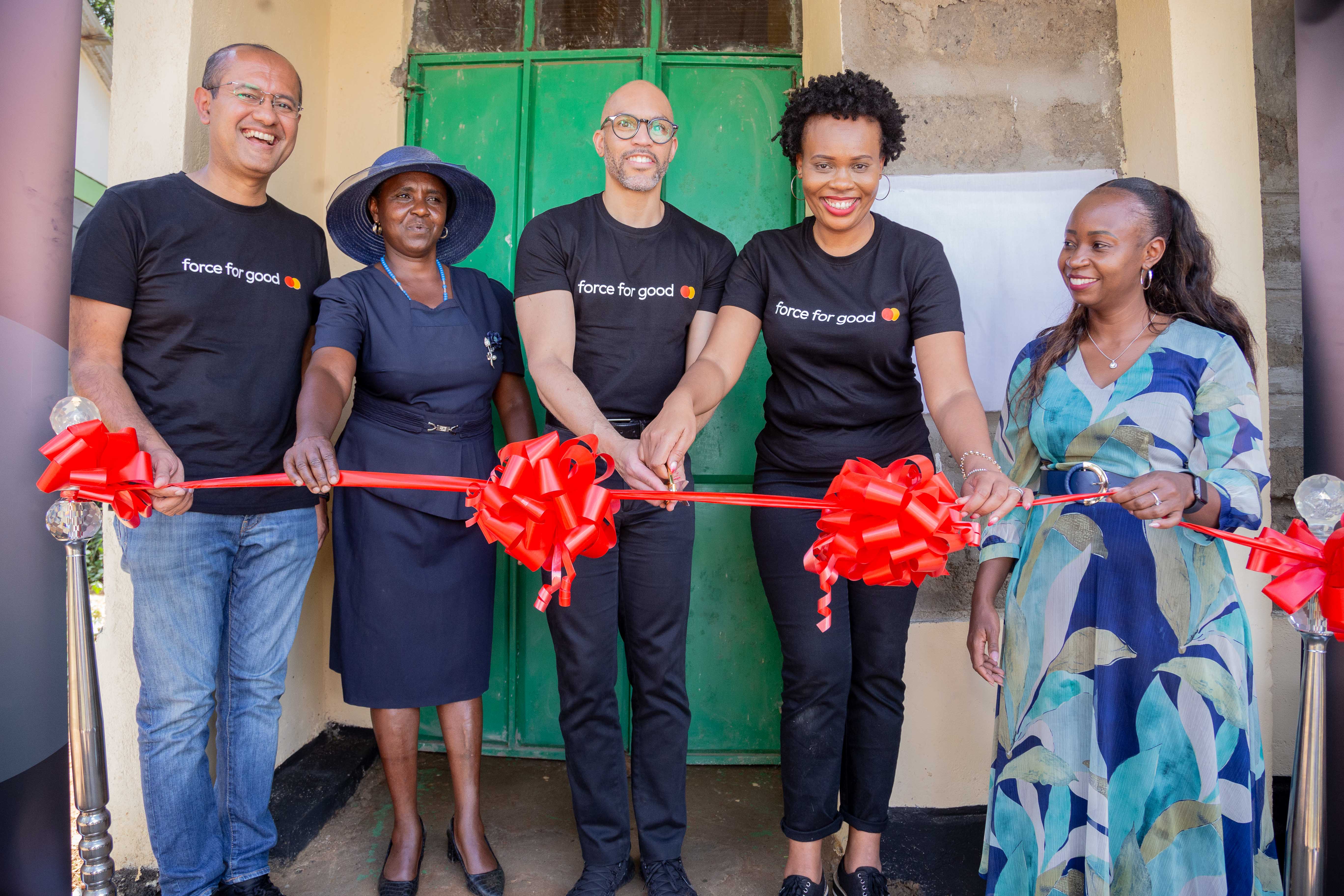 (L-R) Shehryar Ali, SVP and Country Manager for East Africa and Indian Ocean Islands at Mastercard; Regina Mutie, Principal of Ngaa Mixed Secondary School; Randall Tucker, EVP and Chief Inclusion Officer at Mastercard; Imelda Ngunzu, Director of Global Partnerships & Segments at Mastercard, and Elizabeth Muli, Minister of ICT, Education, and Internship at Makueni County at the launch of the Alice Ngunzu Digital Labs at Ngaa Mixed Secondary School, in Makueni, Kenya.